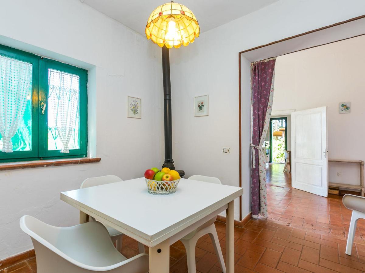 Apartment Gardenia By Interhome Casa il Tesorino ภายนอก รูปภาพ